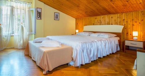 Hostal App-rooms Gracia - With Great View