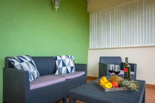Spacious Holiday House / Pool / Jacuzzi / Playground / 6+2