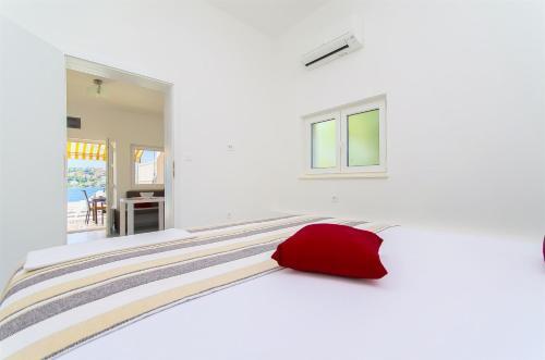Apartment Mirjana