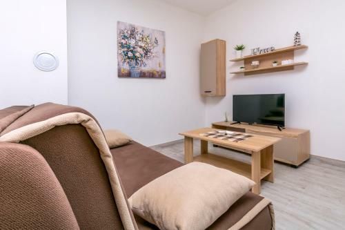 Apartments Ivan