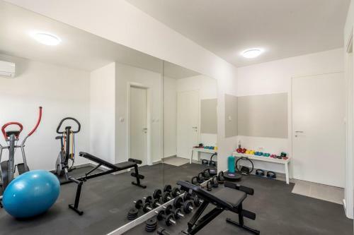 Villa Rogoznica Near Trogir, Pool And Gym