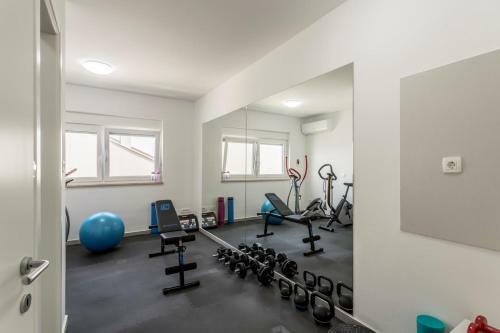 Villa Rogoznica Near Trogir, Pool And Gym