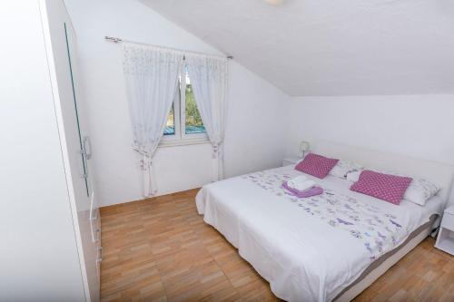 Apartment Ante