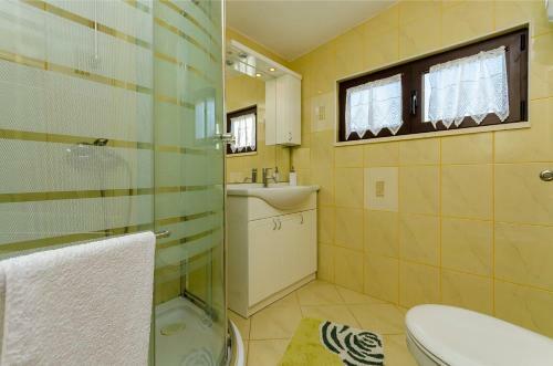 Apartments Gojislav