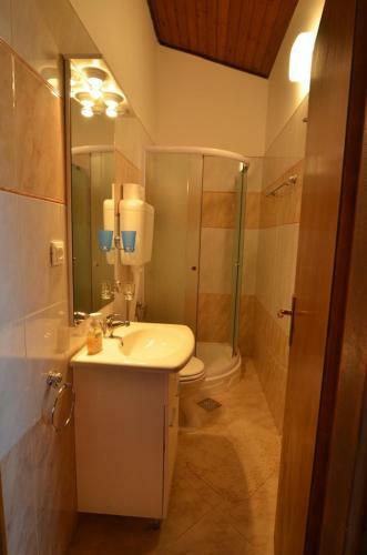 Hostal Sini Apartments