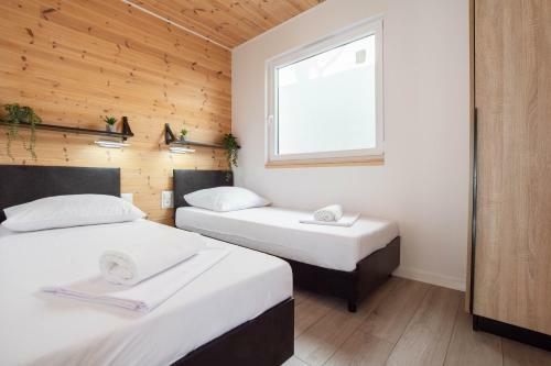 Mediteran Travel Mobile Homes Selce