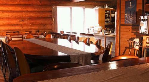 Lodge Canadian Village Goryu