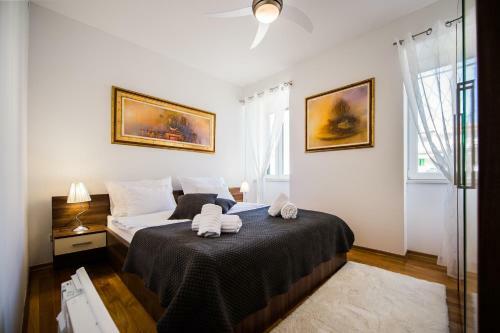 Split Beach Lux Apartment