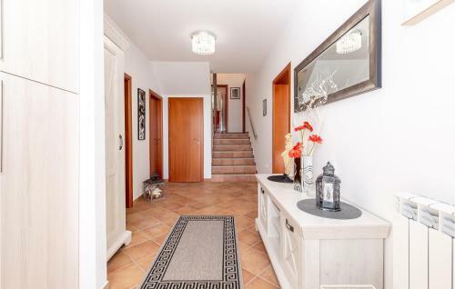 Awesome Home In Smrika W/ Jacuzzi And 3 Bedrooms