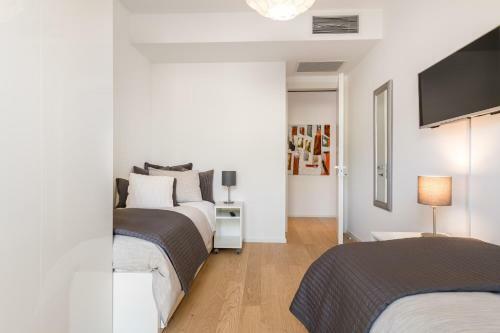 The Majestic Bel Etage Upscale Apartment With Pool