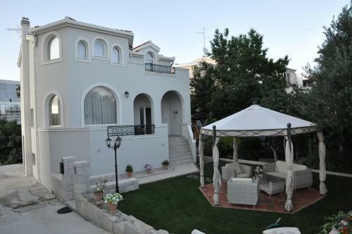 Holiday Home Darko-with Parking