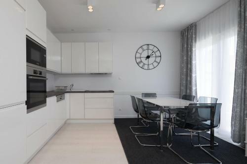 S Luxury Apartments