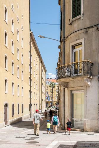 Royal Theatre Apartments