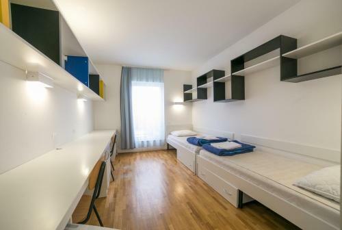 Albergue Rooms Kampus