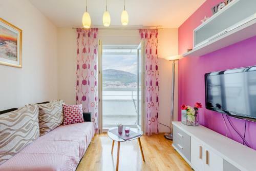 Mountain View Apartment