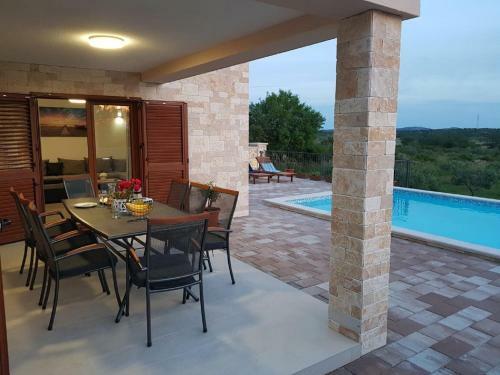 Secluded Villa In Stankovci With Private Swimming Pool