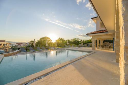 Hostal Luxury Apartments Loma
