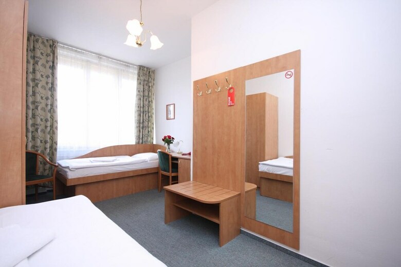 Hotel Legie