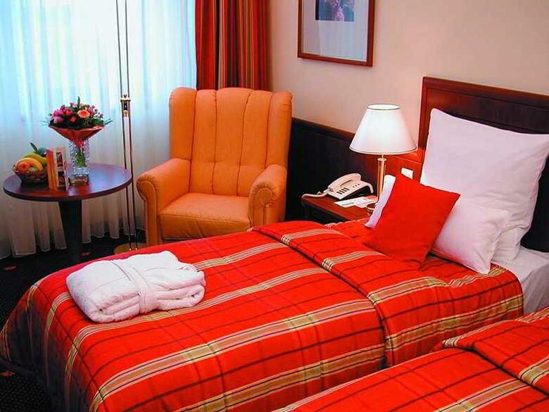 Hotel Diplomat