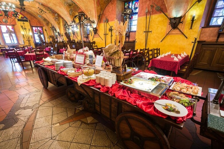 Pytloun Old Armoury Hotel Prague, Star� Zbrojnice