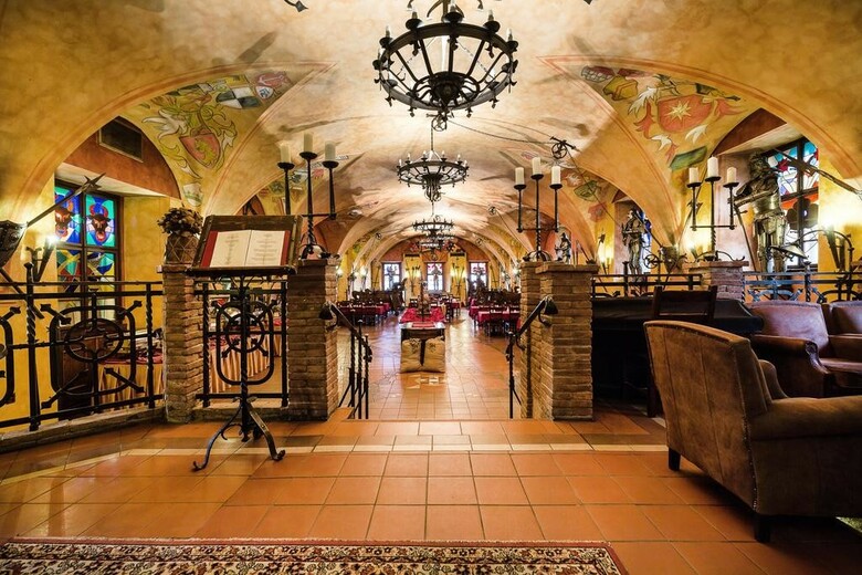 Pytloun Old Armoury Hotel Prague, Star� Zbrojnice