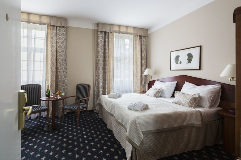 Pytloun Old Armoury Hotel Prague, Star� Zbrojnice