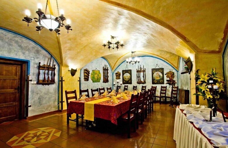 Pytloun Old Armoury Hotel Prague, Star� Zbrojnice