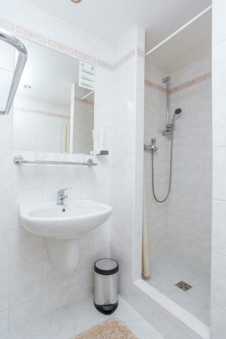 Hotel Globus