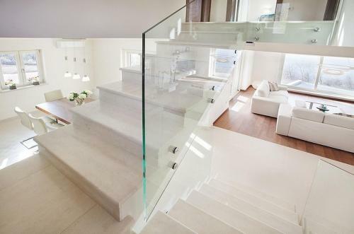Villa Royal Blue