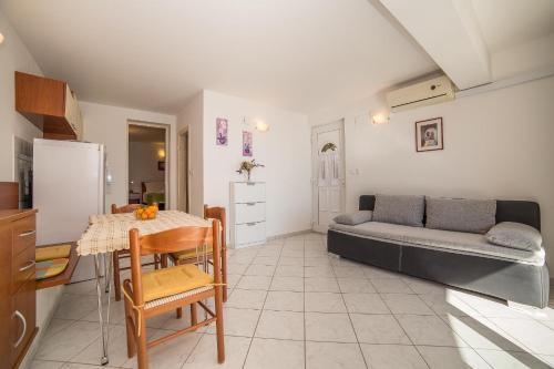 Hostal Apartments Villa Sea 1838