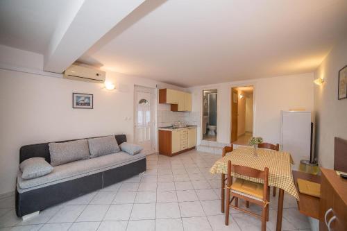Hostal Apartments Villa Sea 1838