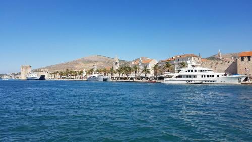 Lux & Relax Apartments Trogir