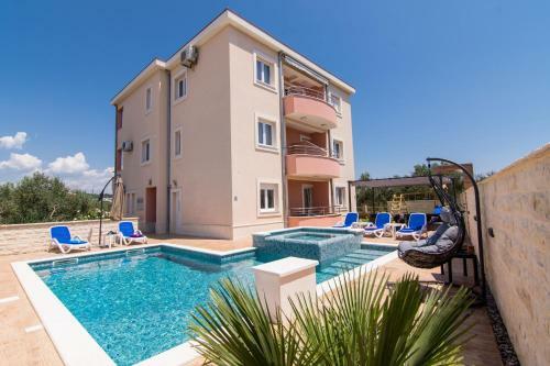 Apartments Bonita