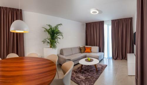 Beachfront Villa Sunce On Ciovo Island