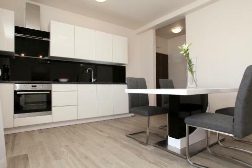 Apartments Villa Aquamarie