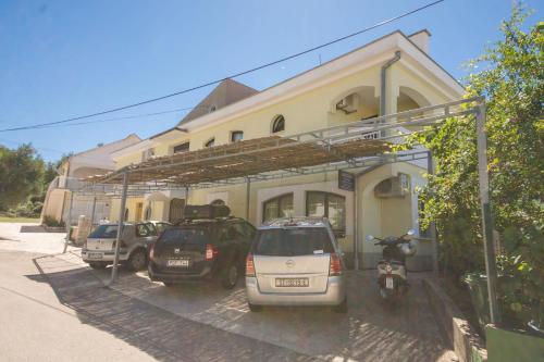 Apartments Ciovo