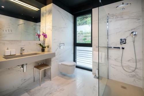 Ultraluxury Villa Elyzeum With Heated Pool