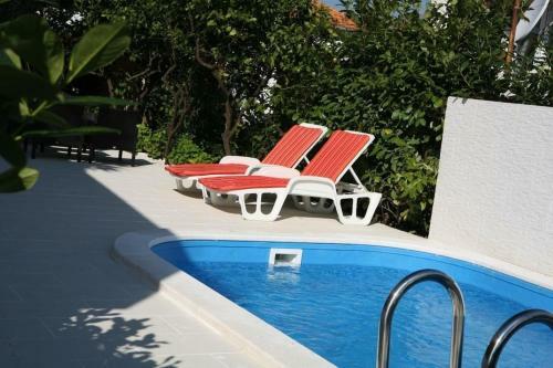 Hostal Apartments & Rooms Magda - Parking