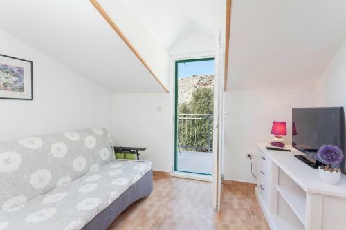 Holiday House Jasminka In Tucepi, Sea View