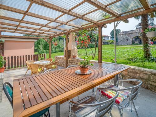 Holiday Home Aria