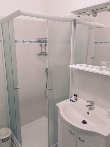 Hostal Apartments Marija