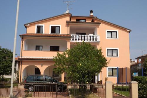 Apartments Danica