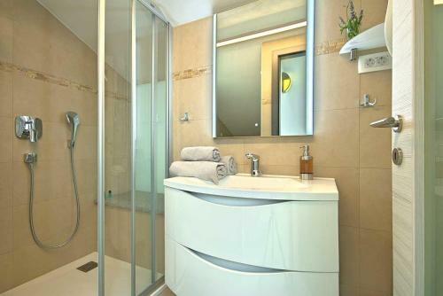 Villa Crystallina
