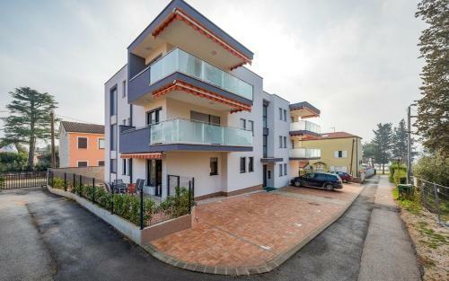 Punta Mary House With Apartment