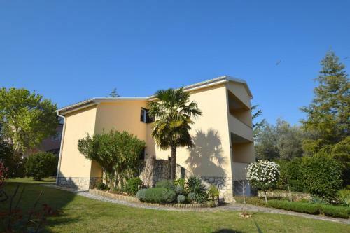 Hostal Apartments Vukas