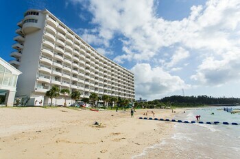 Hotel Kise Beach Palace
