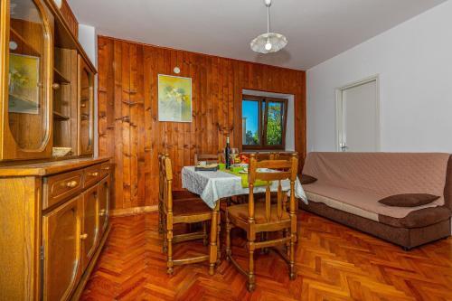 Apartments Pilas