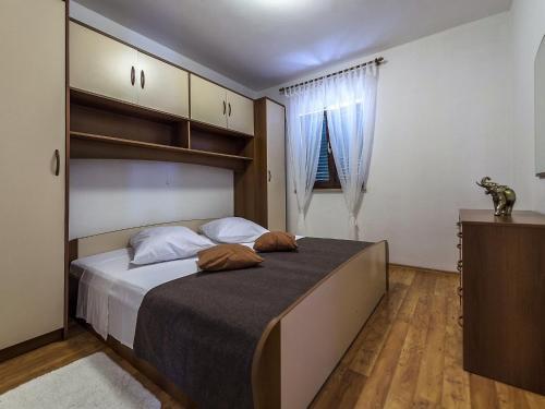 Luxurious Villa In Kadumi With Swimming Pool