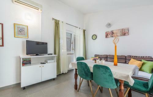 Hostal Apartment Complex Lucija