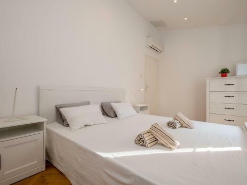 Villa For 6 Guests Only 50 Meters From The Beach Sv Ivan